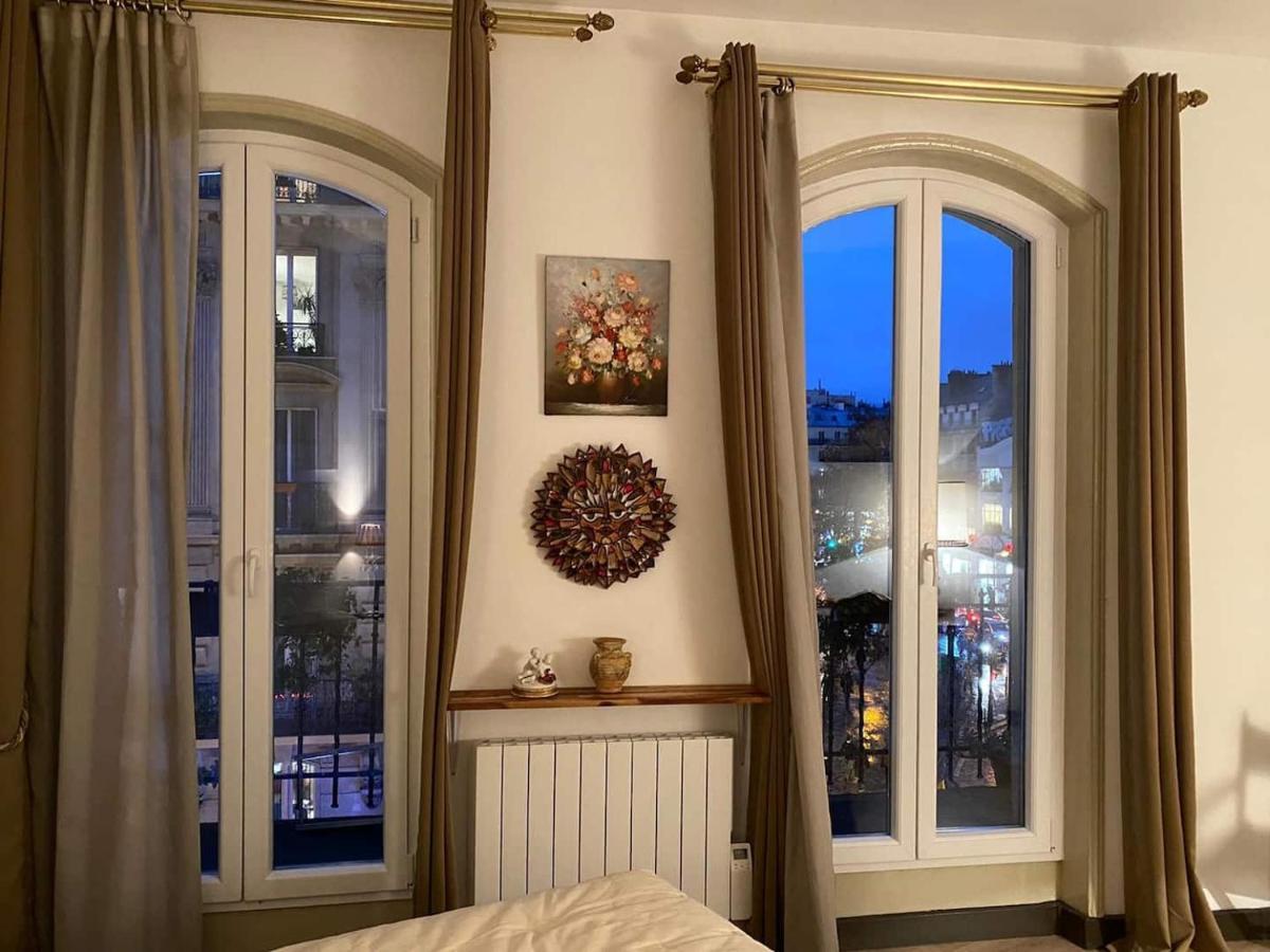 Romantic Apartment In Paris Exterior photo